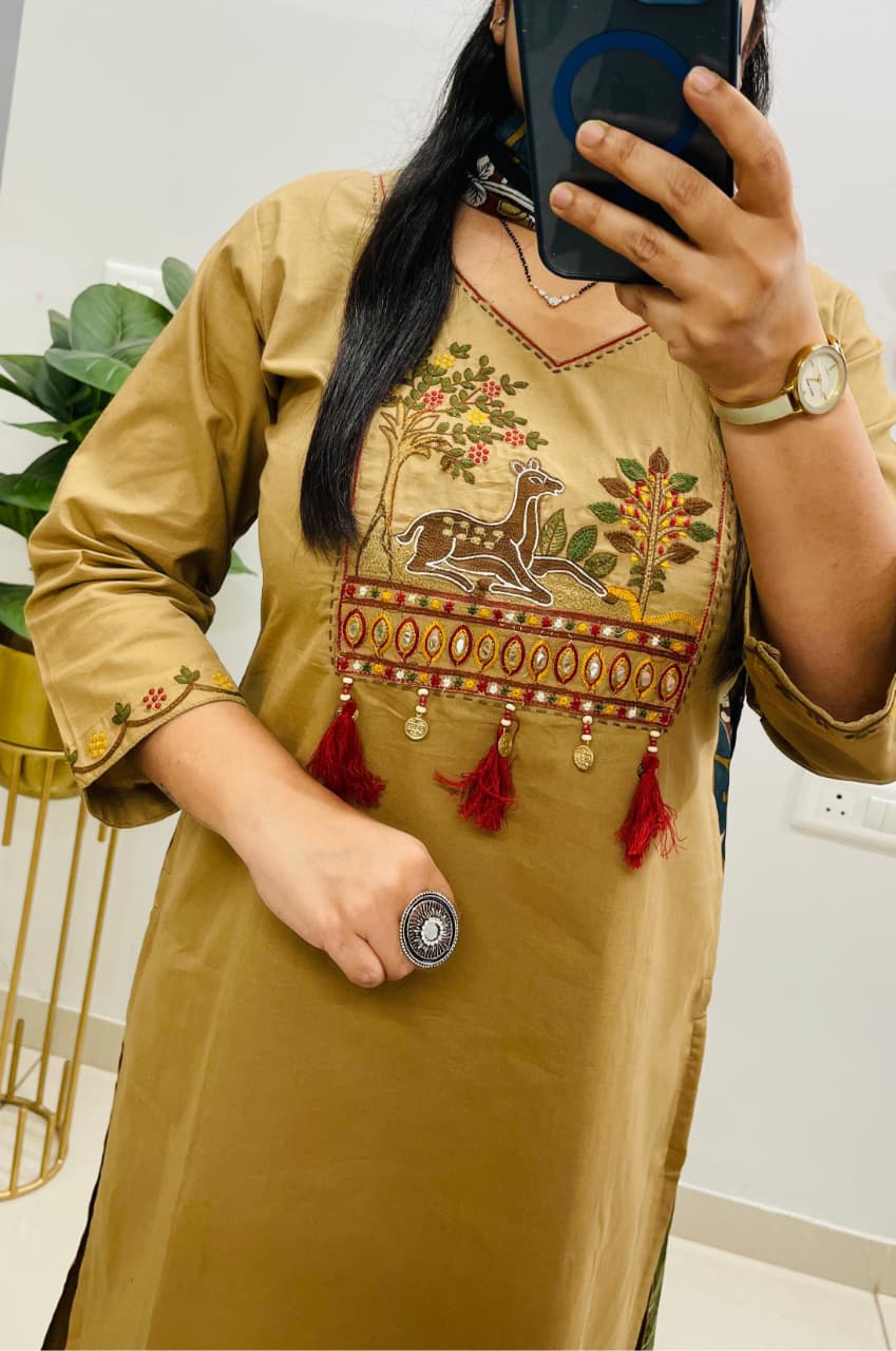 Elegant Kurti Set with Heavy Handwork Embroidery view 2