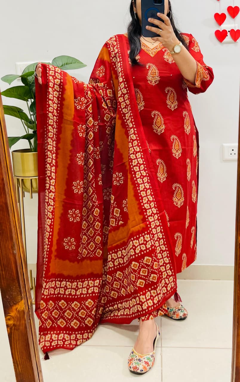Designer V-Neck Ajrakh Print Cotton Kurti Set view 5