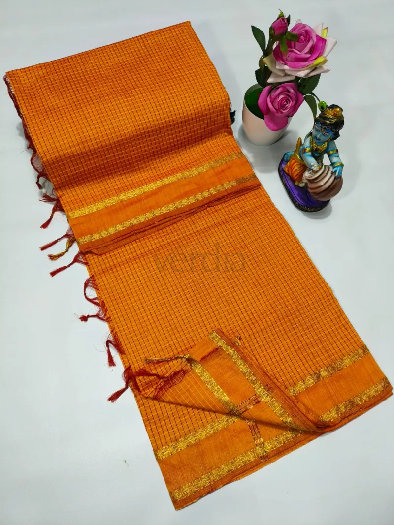 Arani Checked Cotton Saree view 7
