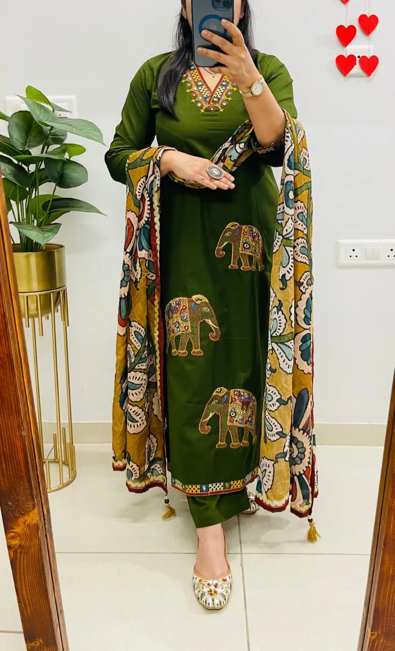 Unique Designer Cotton Suit with Kurti and Dupattas view 4
