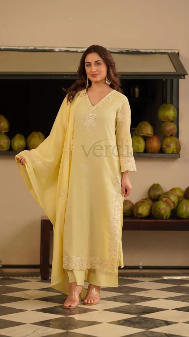Crush Cotton Kurti Set with Parsi Neck Work view 4