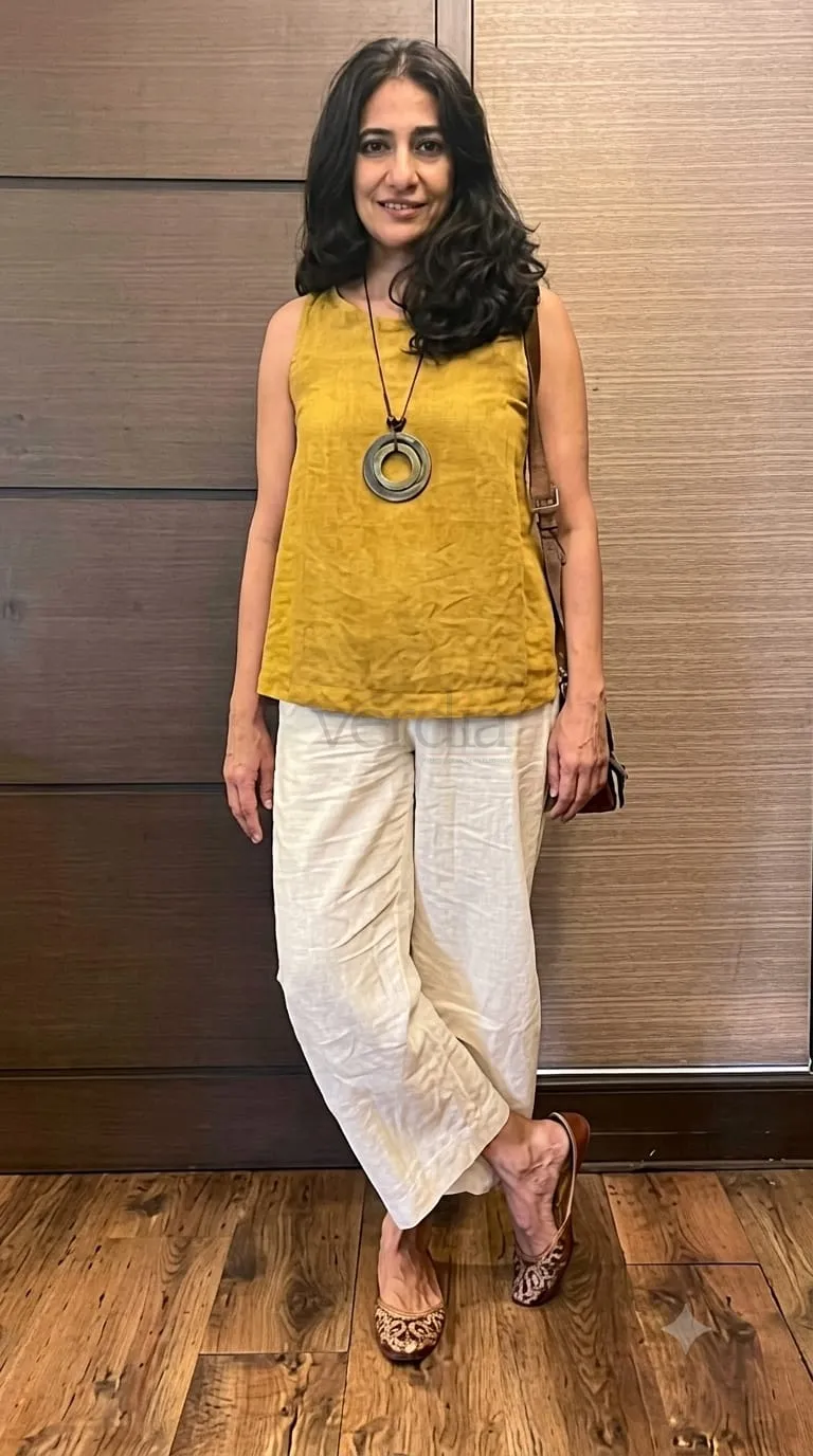 Cotton Flex Kurti Set with Top and Pant view 2