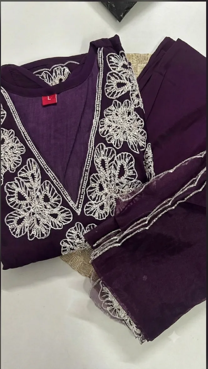 Mal Chanderi Kurti Set view 2