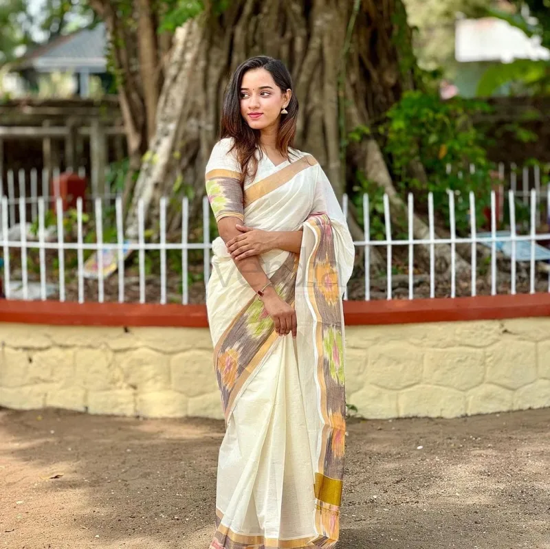 Pochampally Border Kerala Saree