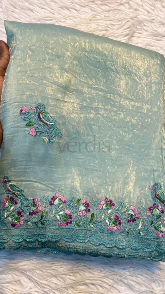 Soft Gold Crush Fabric Saree with Thread Embroidery Work view 3
