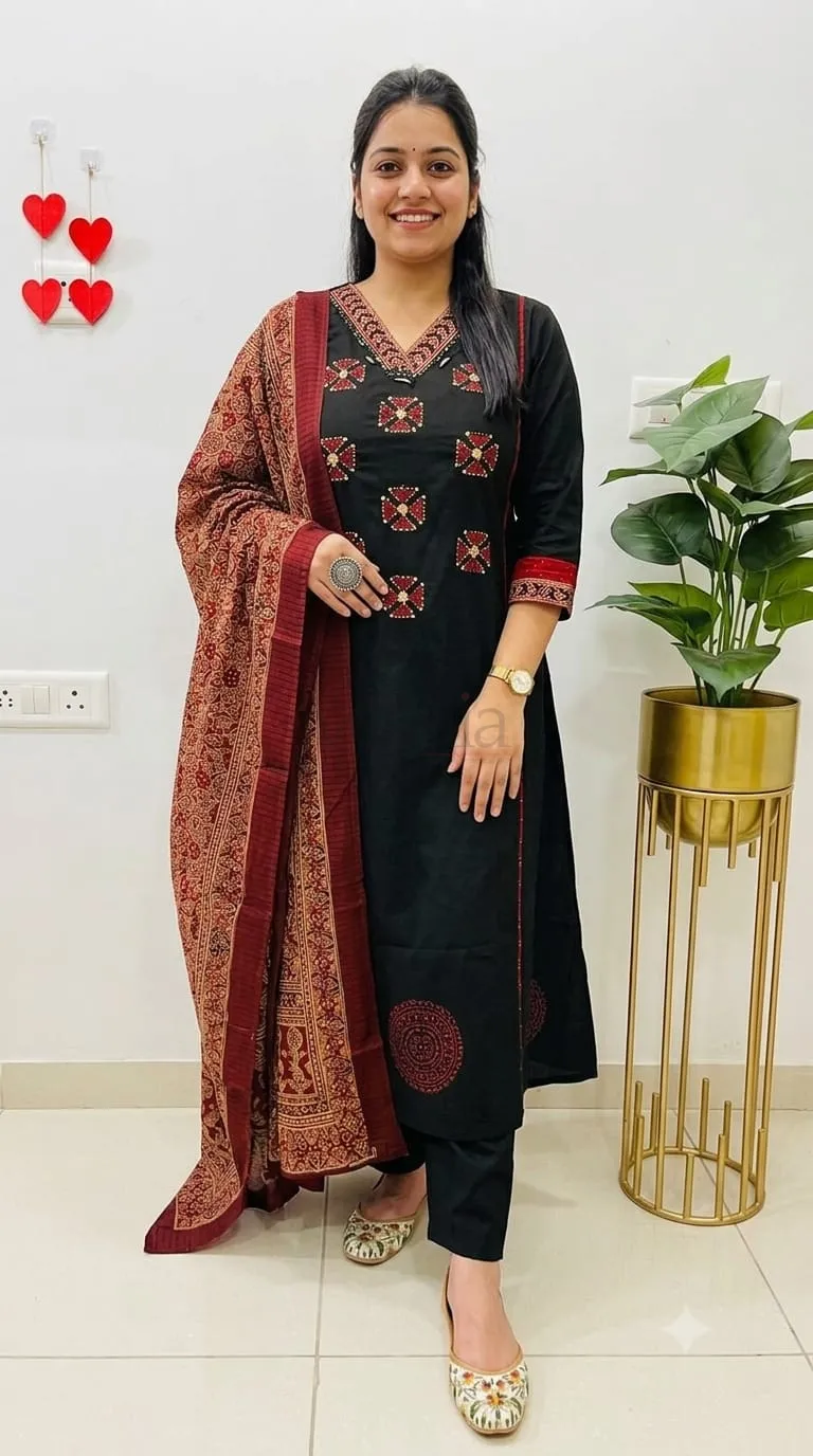 Designer Kurti Set in Dhabu Cotton with Applique and Mirror Embroidery