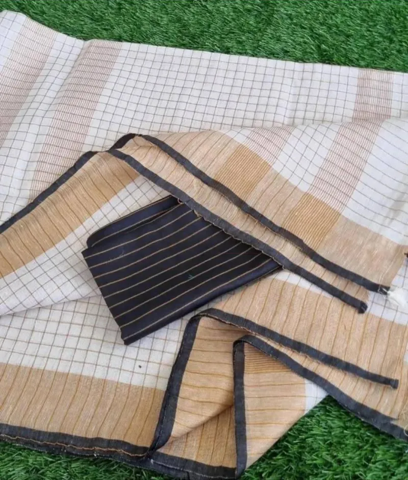 Linen Mini Check Saree with Golden Border and Contrast Blouse view 3