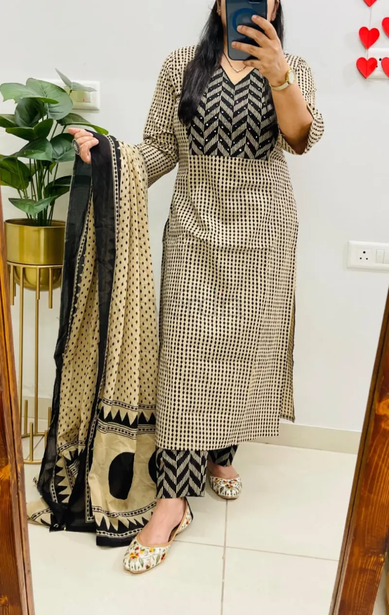 Designer Jaipuri Cotton Suit Set view 8