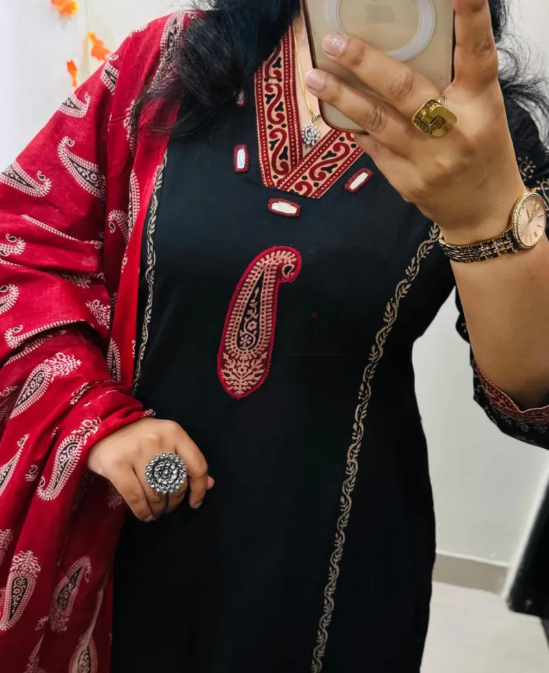 Premium Dhabu Cotton Suit with Azrakh Applique and real mirror work. view 2