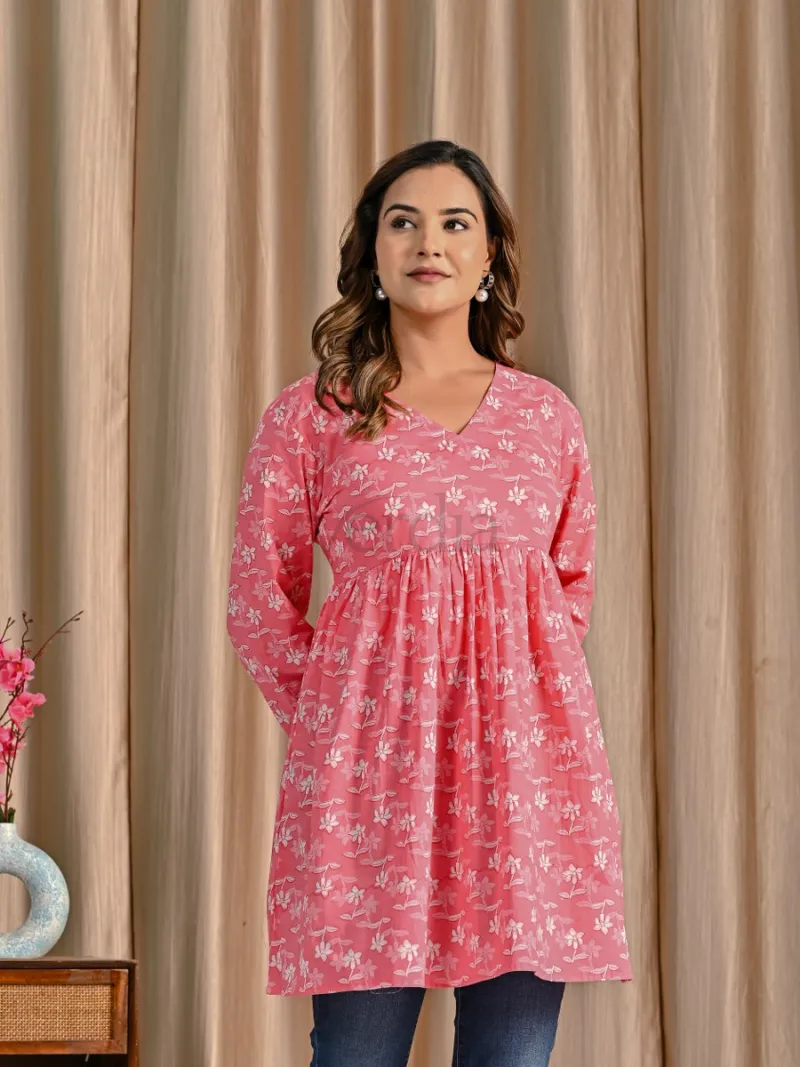 Soft cotton short kurti view 5