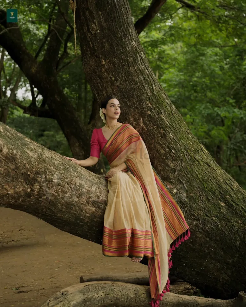 Kerala Onam special weaves; Pure Mulmul cotton saree (with running blouse piece) view 10