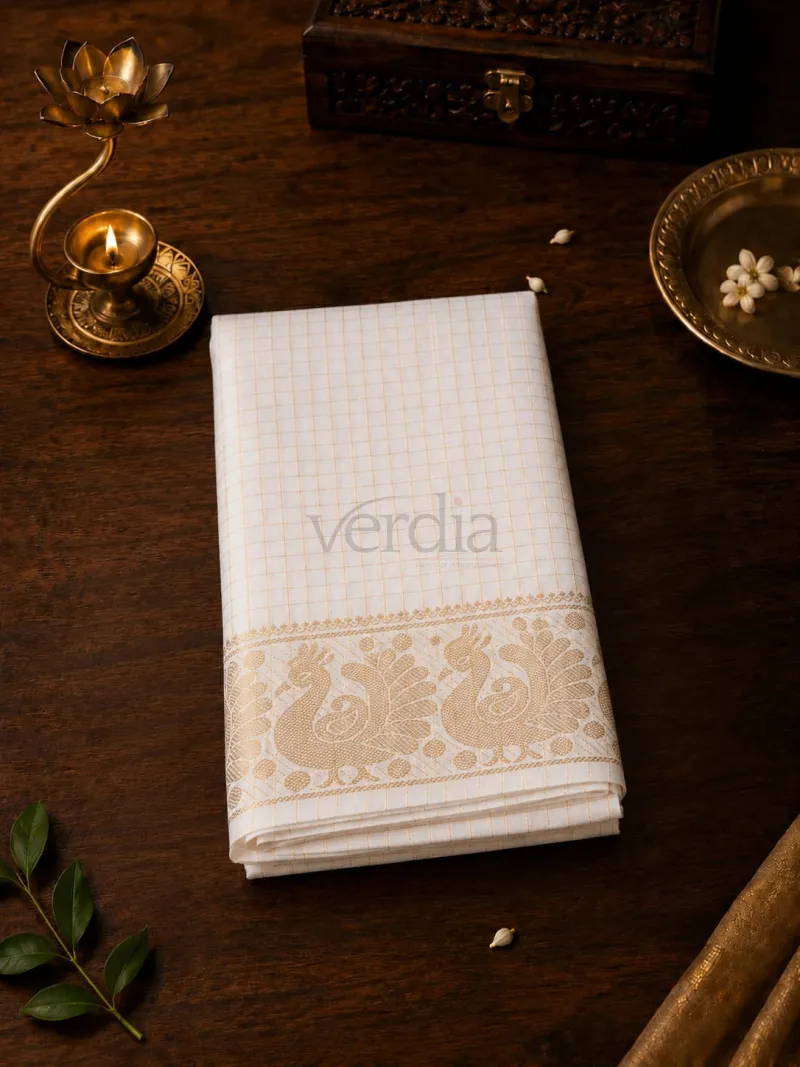 Onam Special Kerala Sungudi Cotton Saree view 2