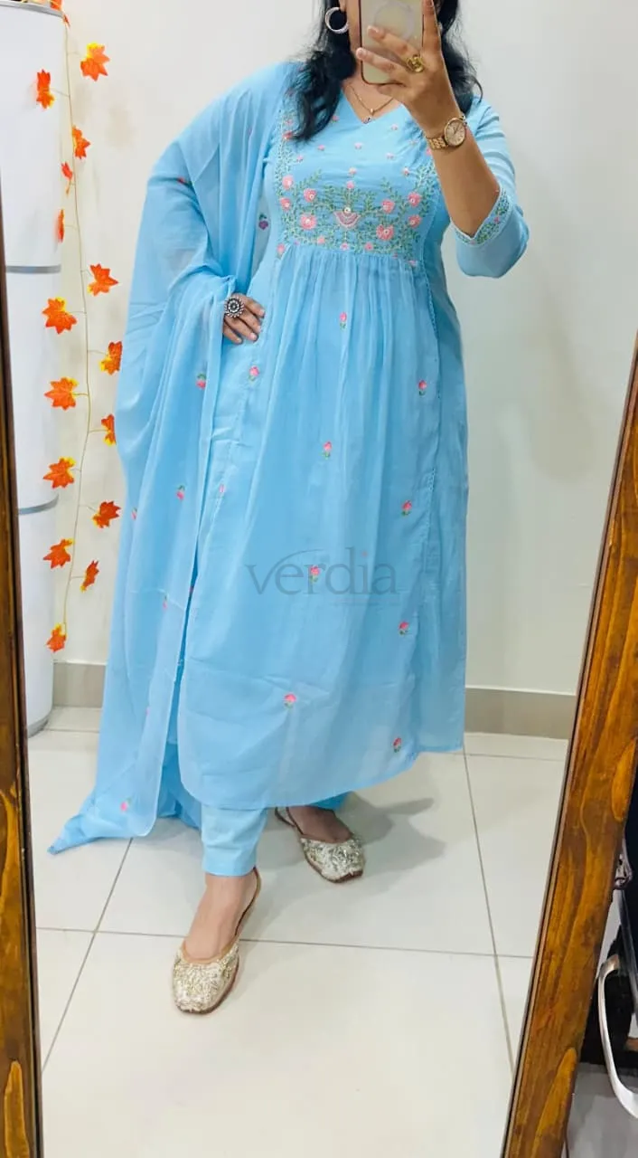 Premium Pure Mul cotton kurti Pant Dupatta set view 2