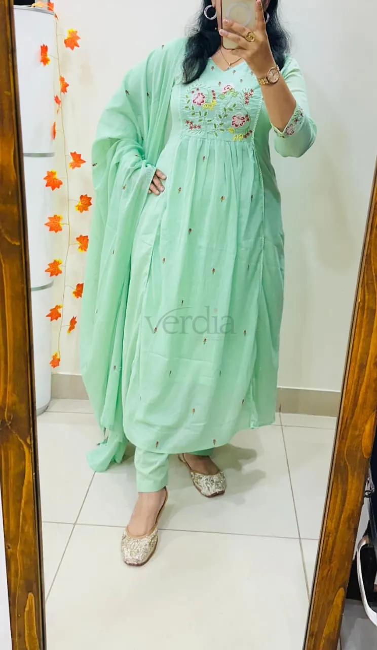 Premium Pure Mul cotton kurti Pant Dupatta set view 13