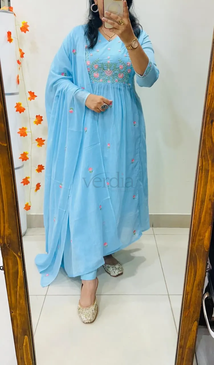 Premium Pure Mul cotton kurti Pant Dupatta set view 4
