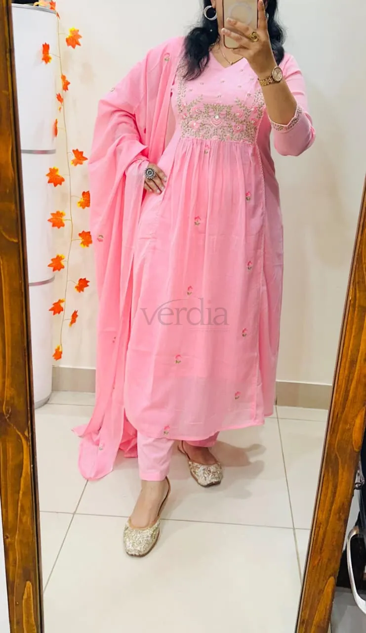 Premium Pure Mul cotton kurti Pant Dupatta set view 7