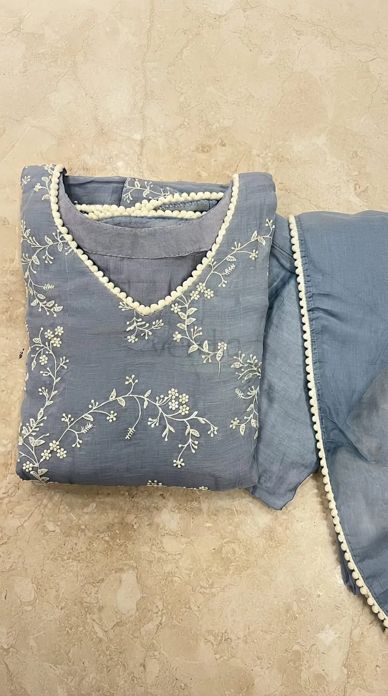Premium Banarasi Mul Chanderi Kurta (with attached lining) view 5