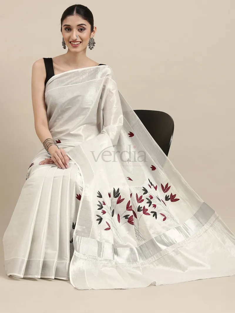 Traditional Onam Kerala Saree view 10