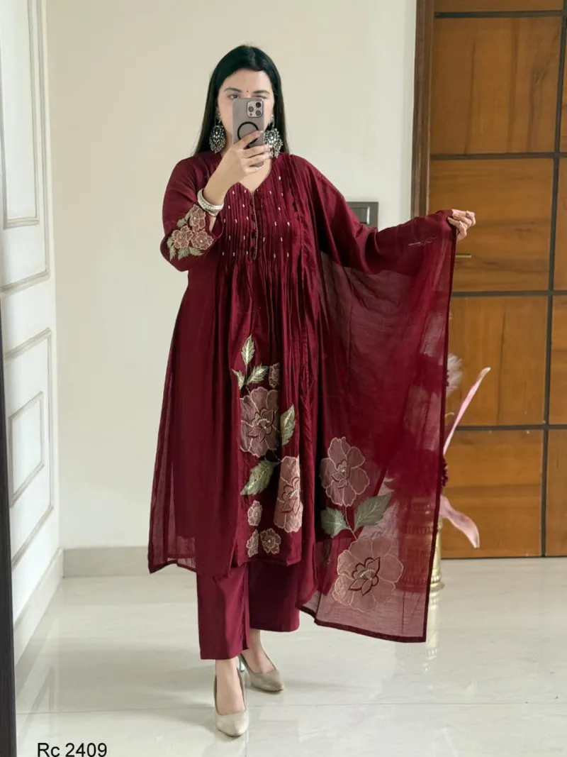 Premium Mul Chanderi Kurti Set with Heavy Embroidered Dupatta view 2